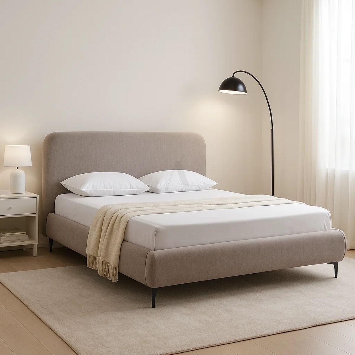 HUGO TWIN | מיטה וחצי מרופדת בעיצוב נורדי טבעי