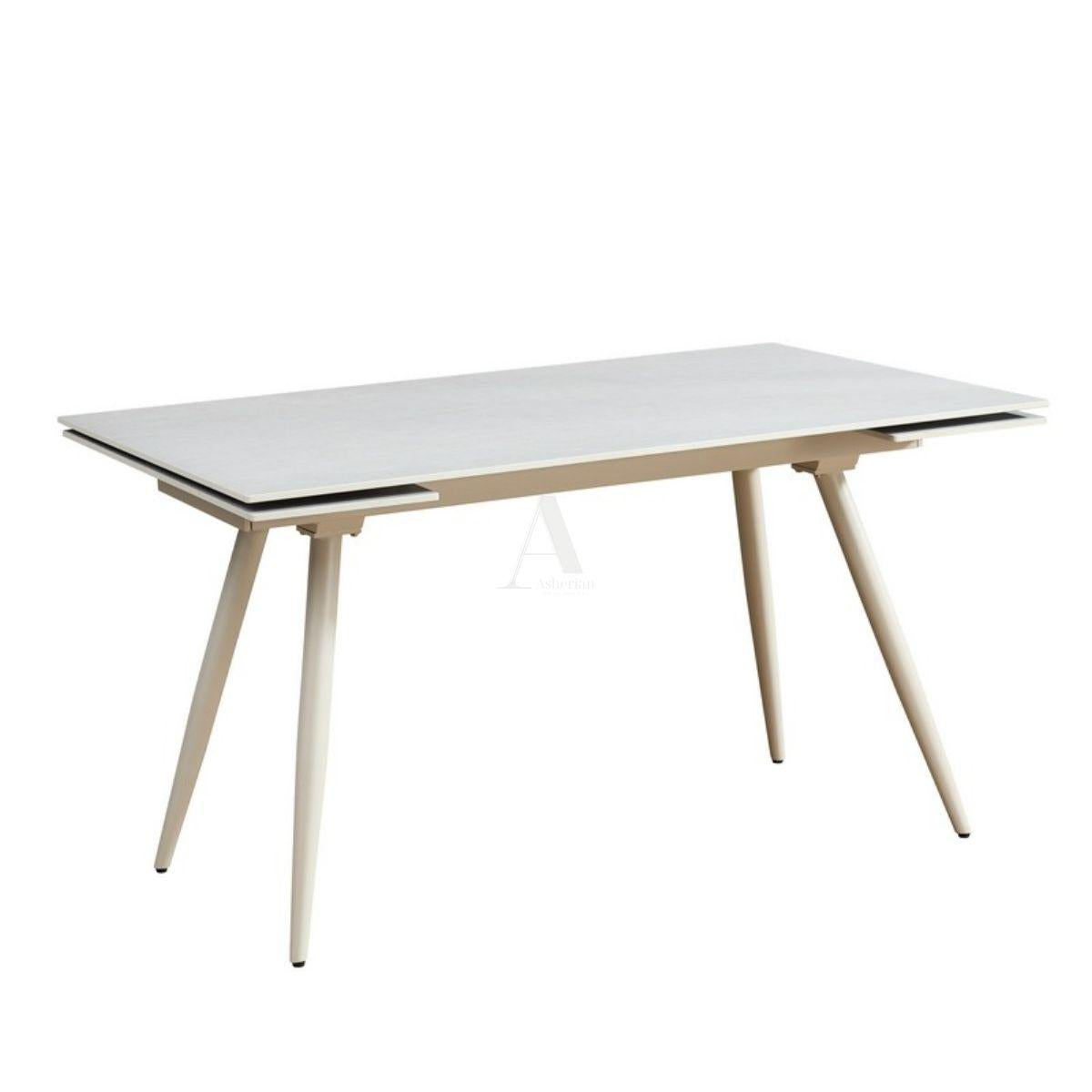 TROM | שולחן אוכל סטייל קטן רגלי מתכת סהרה