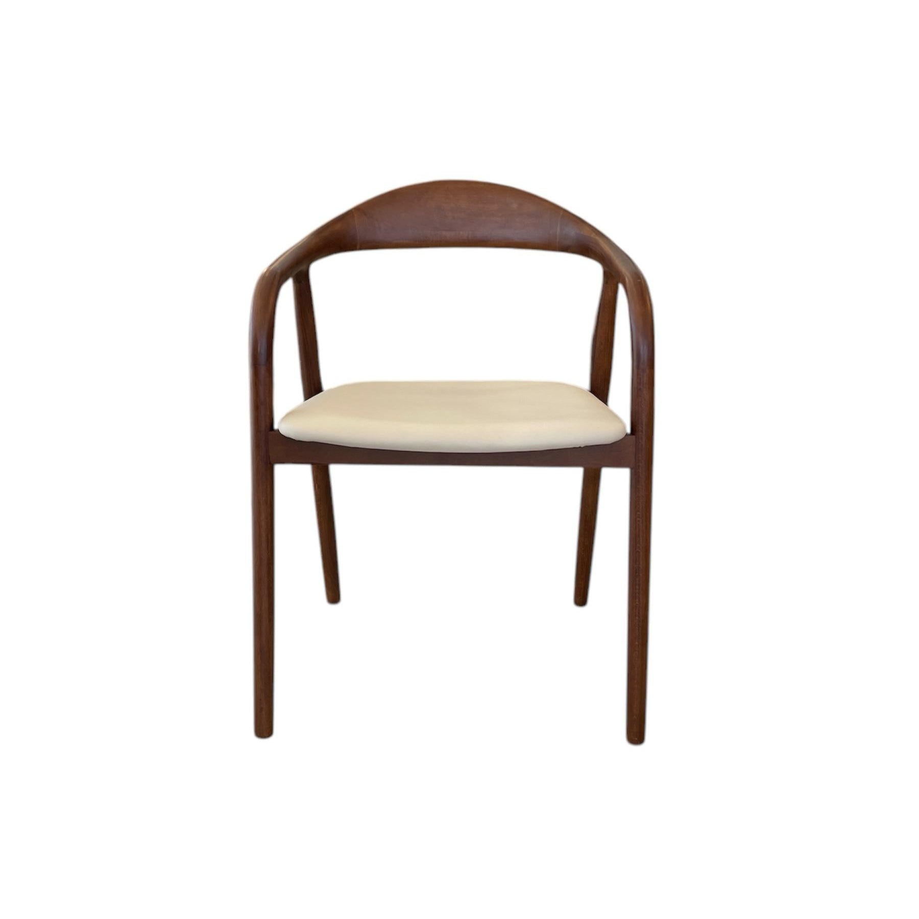 CACAO | כסא עץ מלא לפינת אוכל בגימור מיוחד