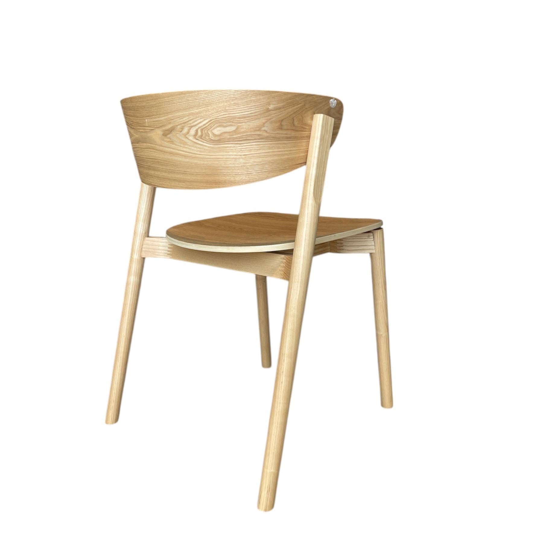 CAMEL | כסא עץ מלא בגימור טבעי - אוכל