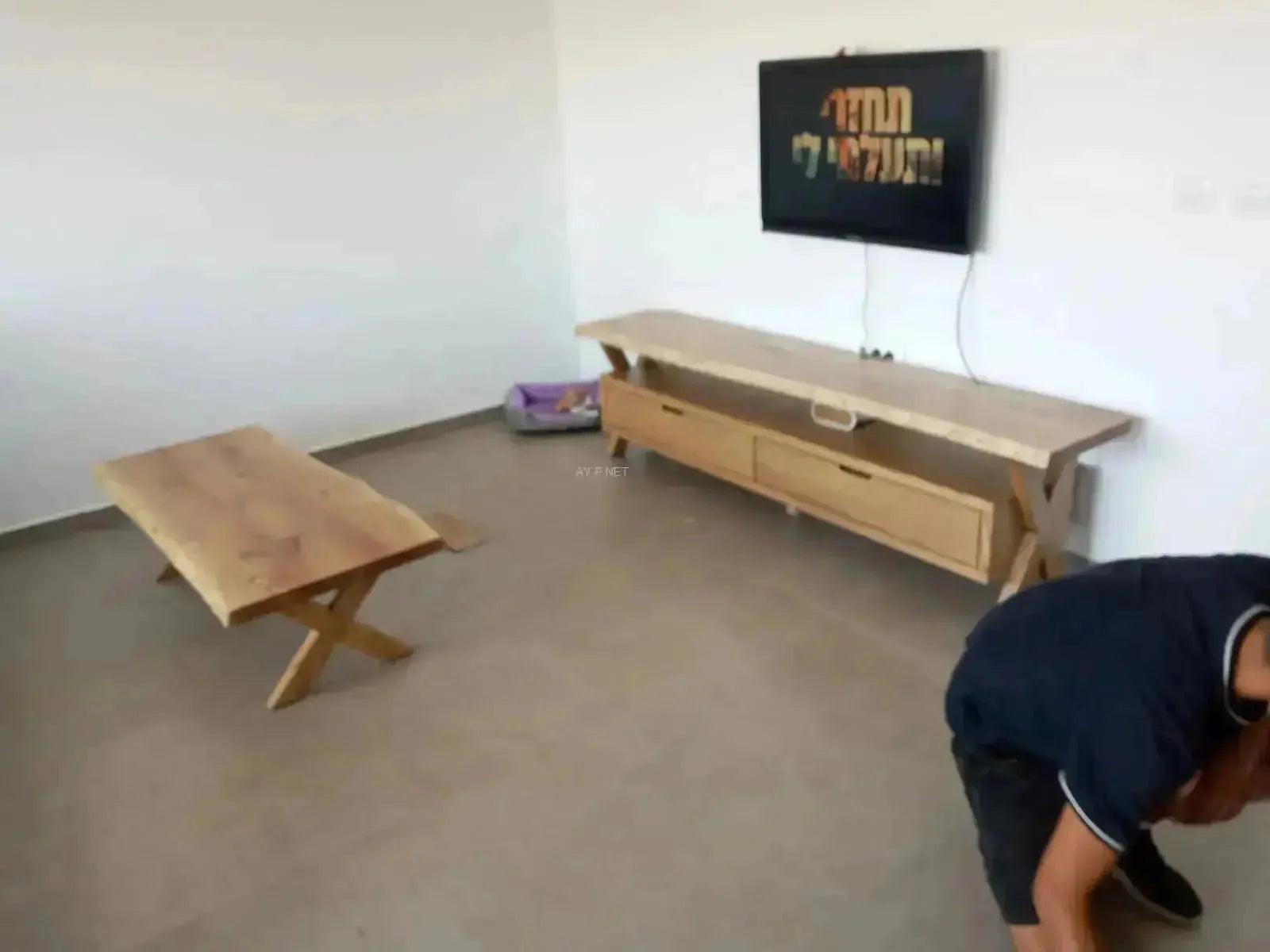 DVIR | סט מזנון ושולחן לסלון מעץ מלא בלתי גזום במראה פראי - - אשריאן | ASHERIAN