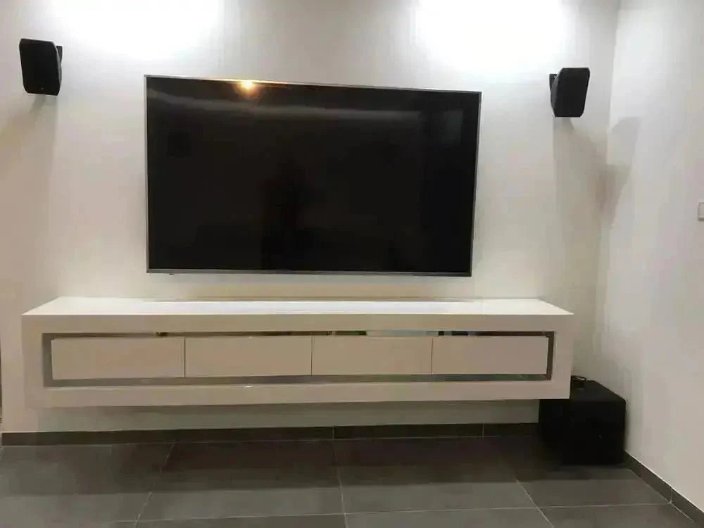 ICE | מזנון צף יוקרתי לסלון עם פסי ניקל - - אשריאן | ASHERIAN