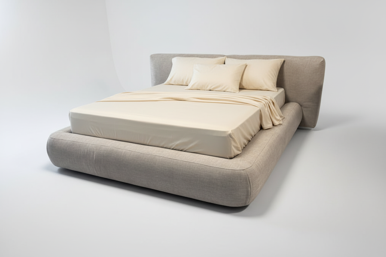 LUNE | מיטה זוגית מרופדת בעיצוב מודרני ורך