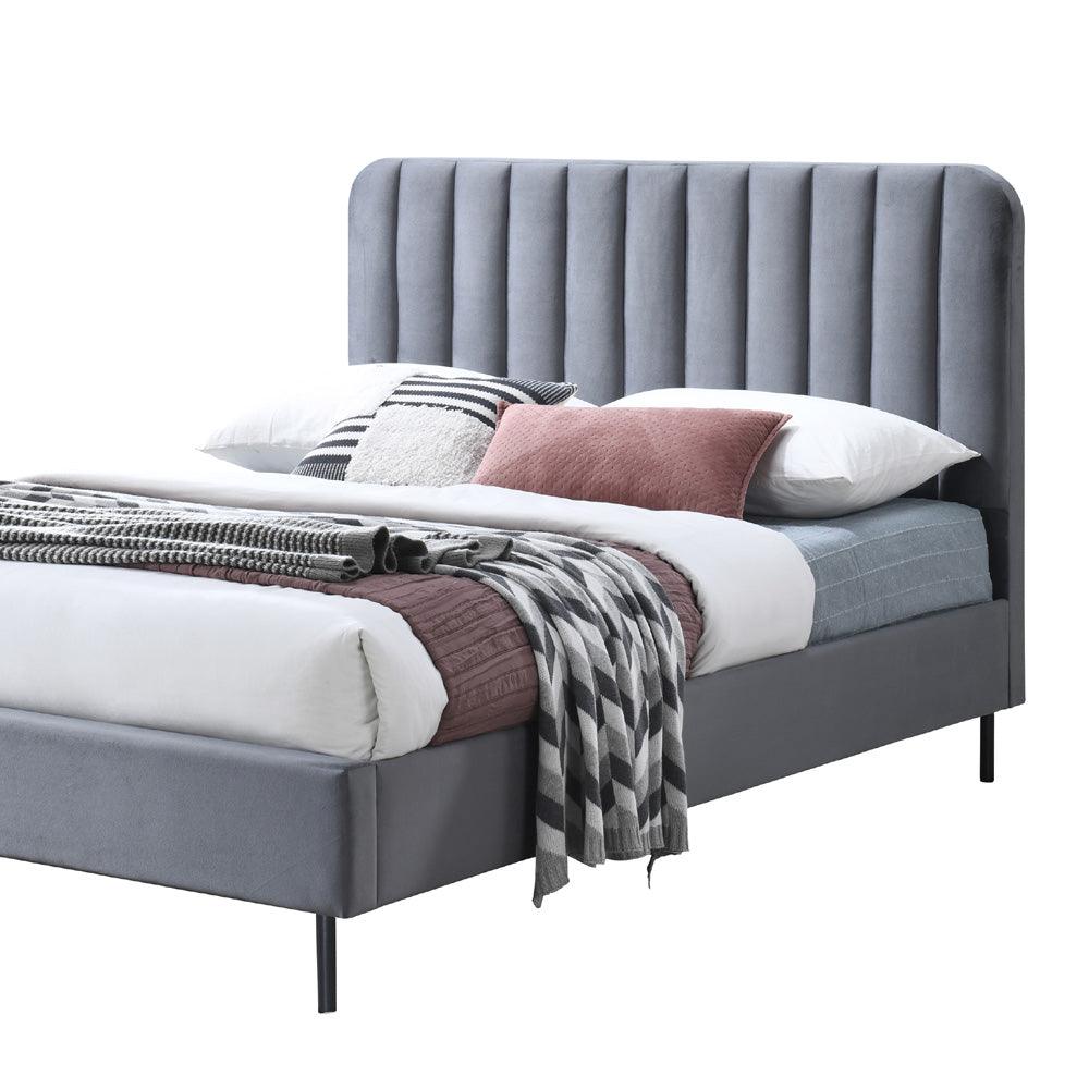 Nina | מיטה זוגית בעיצוב מעוגל עם תפירות פסים - - אשריאן | ASHERIAN