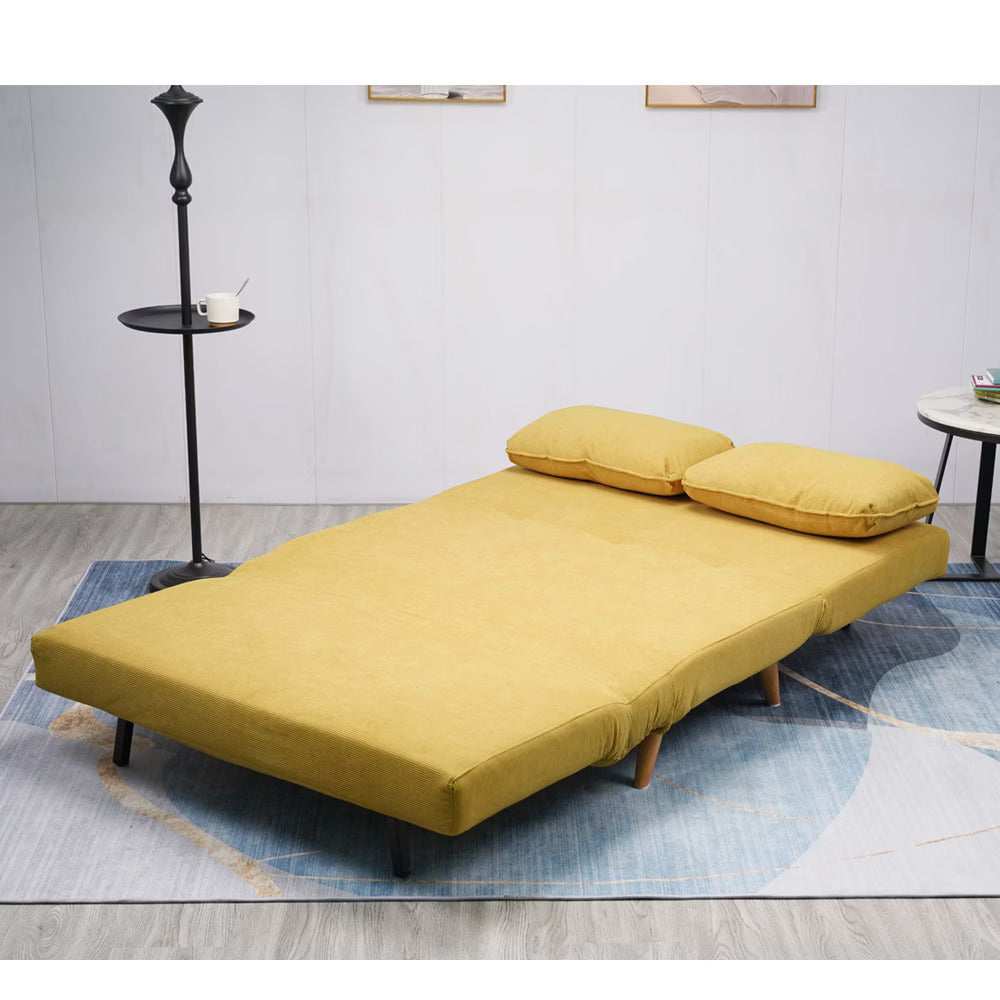 NINA DUO | ספה דו מושבית נפתחת למיטה עם רגלי עץ