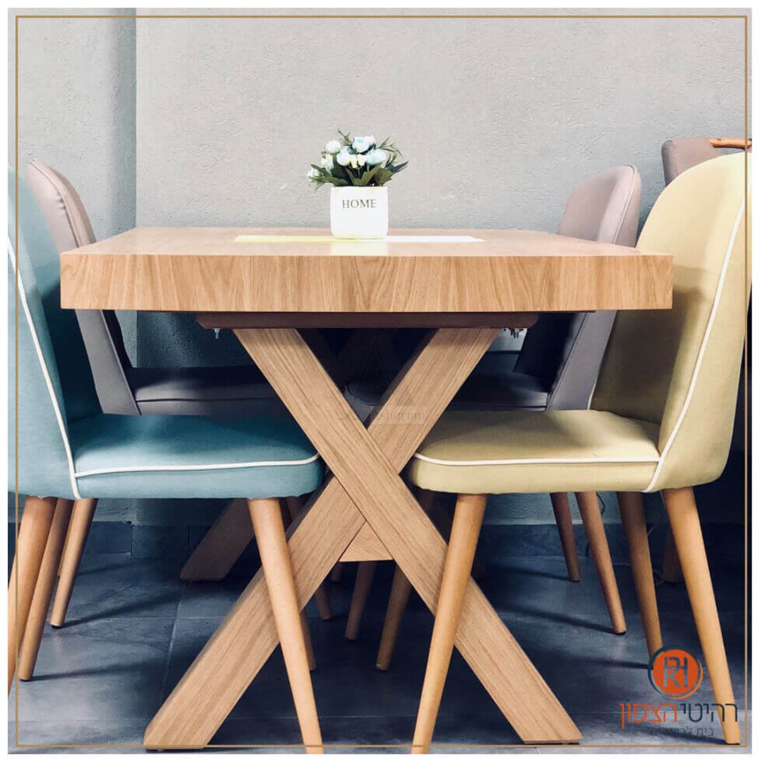 DALI | שולחן אוכל מלבני מעוגל בגוון אלון טבעי עם 2 הגדלות