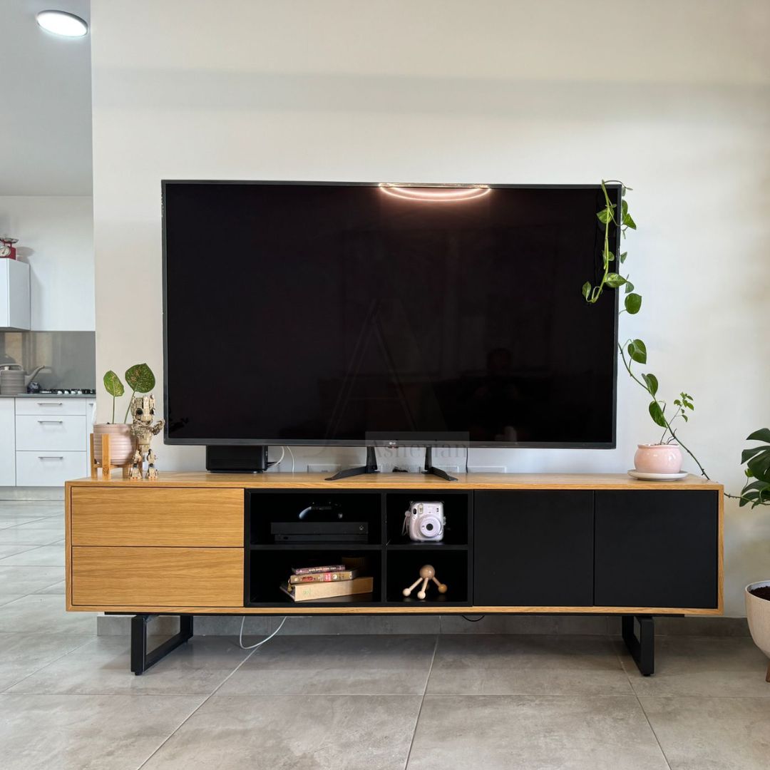 VINA | מזנון מודרני לסלון עם כוורת פתוחה