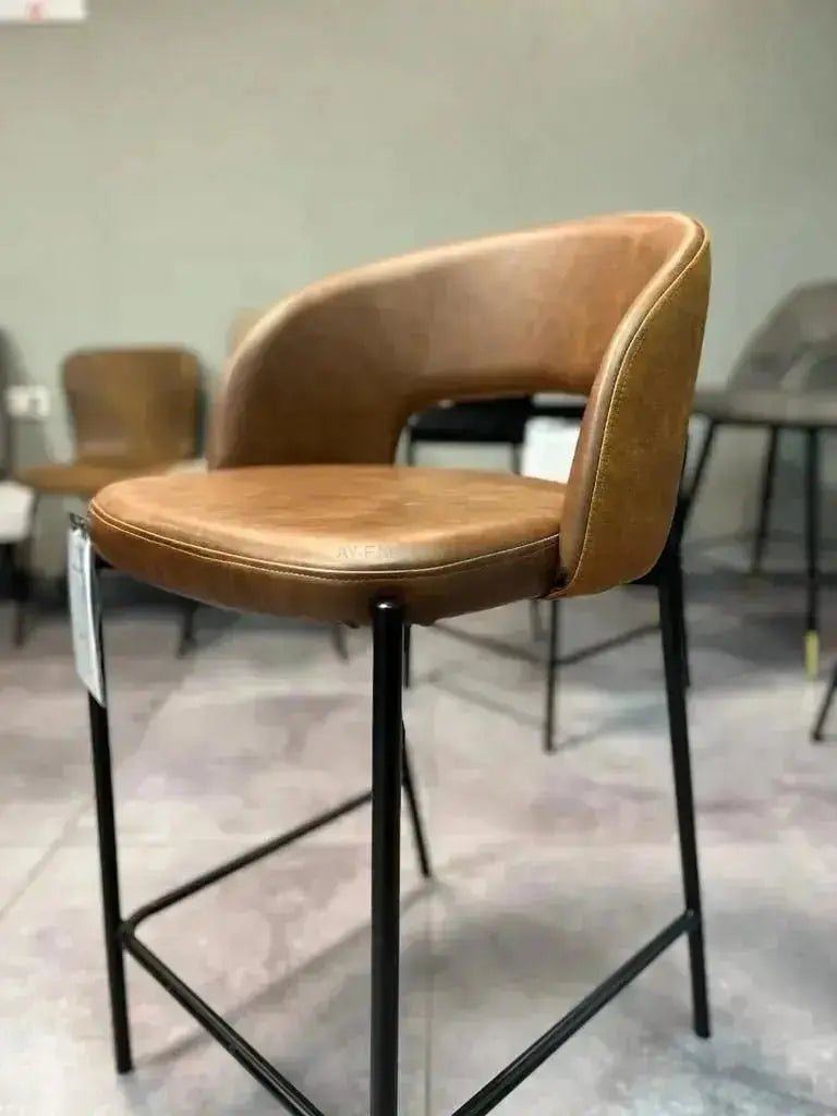 FORD | כסא בר יוקרתי בצבעים מושלמים - כאמל   - אשריאן | ASHERIAN