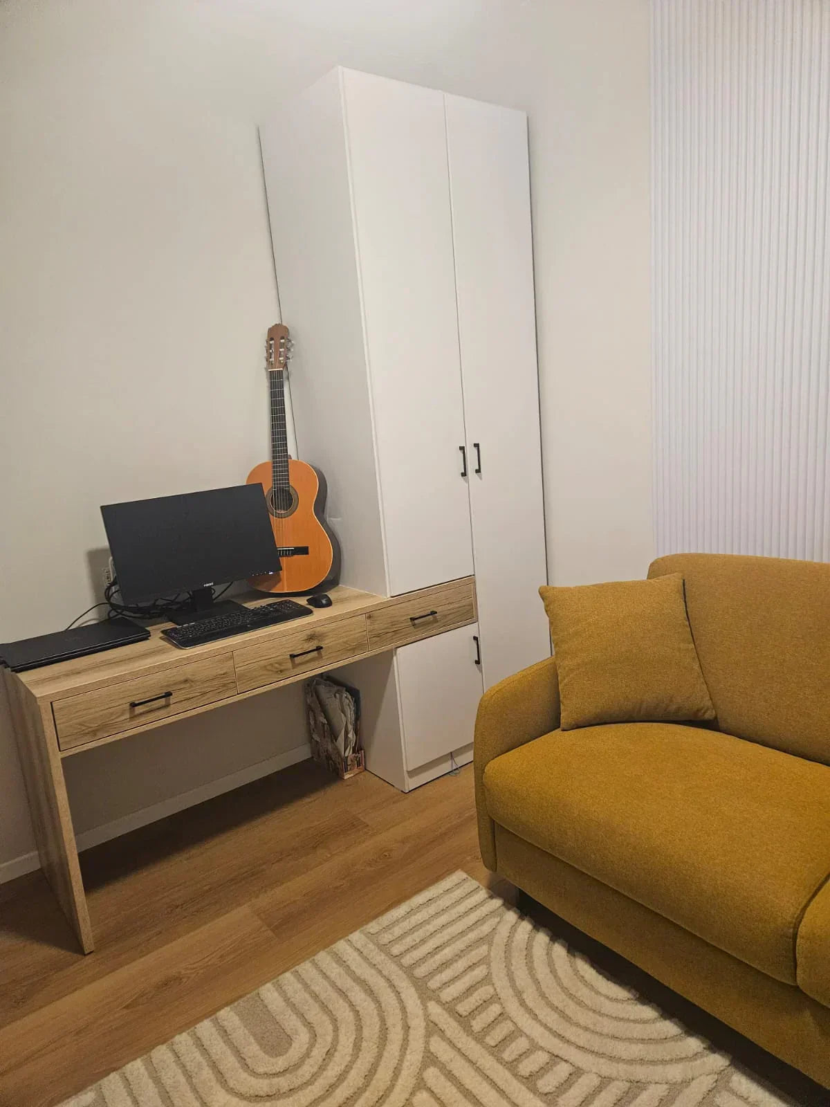 TOMER | ארון משולב שולחן כתיבה רוחב 180 צבע לבן בשילוב אלון מושחר