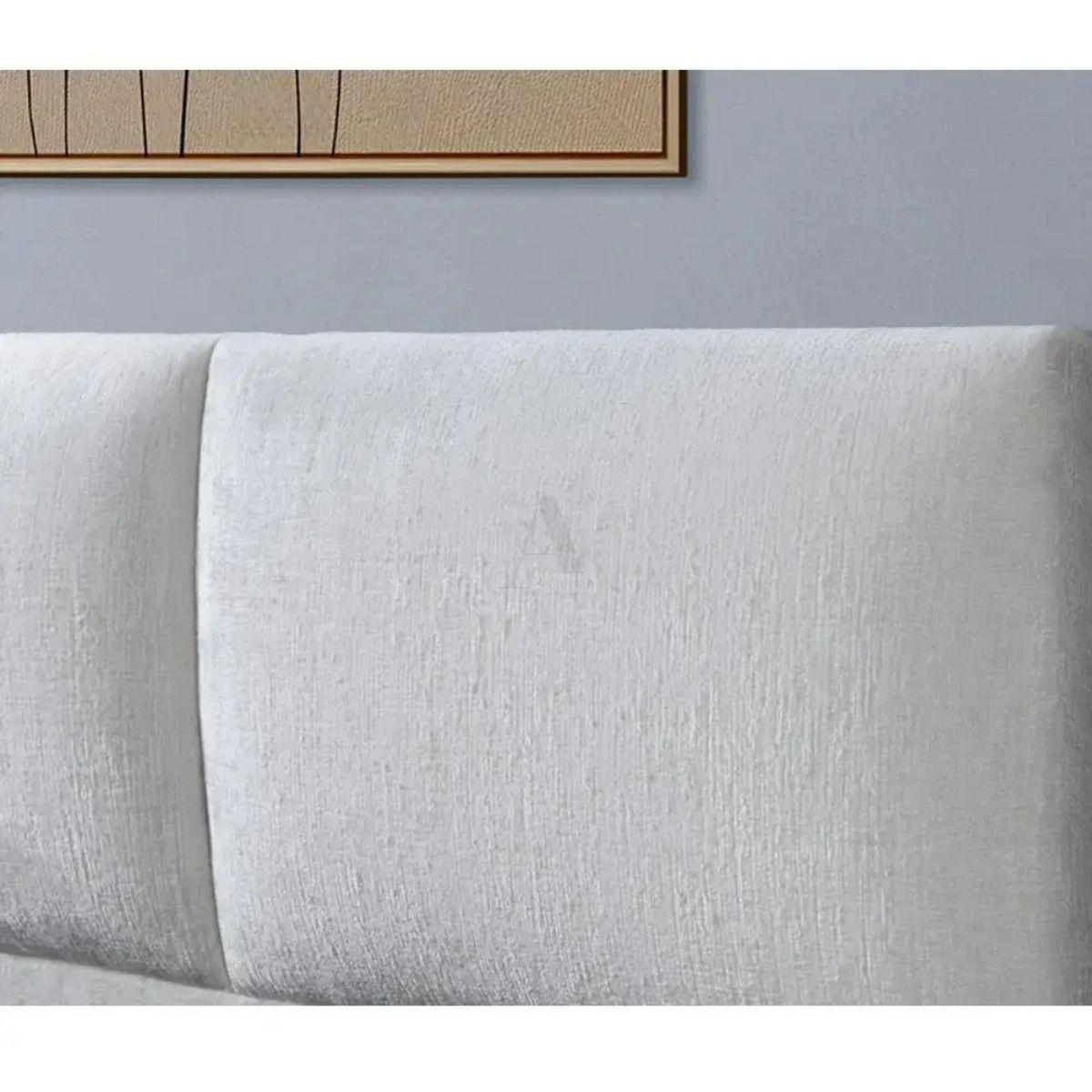 NUVE | מיטה זוגית מרופדת בעיצוב נורדי אלגנטי