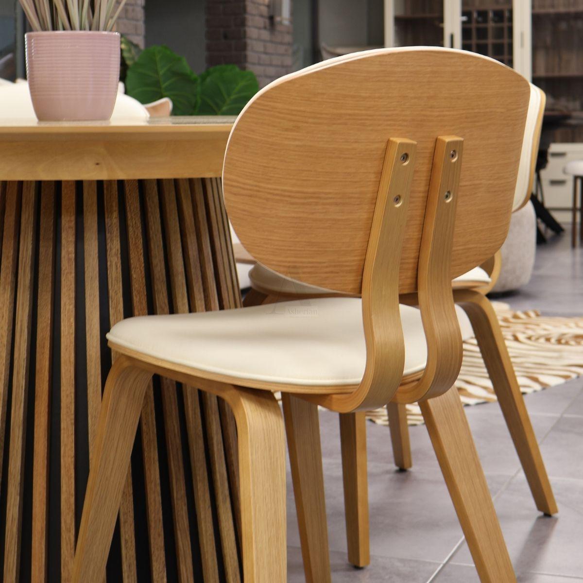 SWIFT | כסא אוכל מעץ מלא בעיצוב בוהו שיק