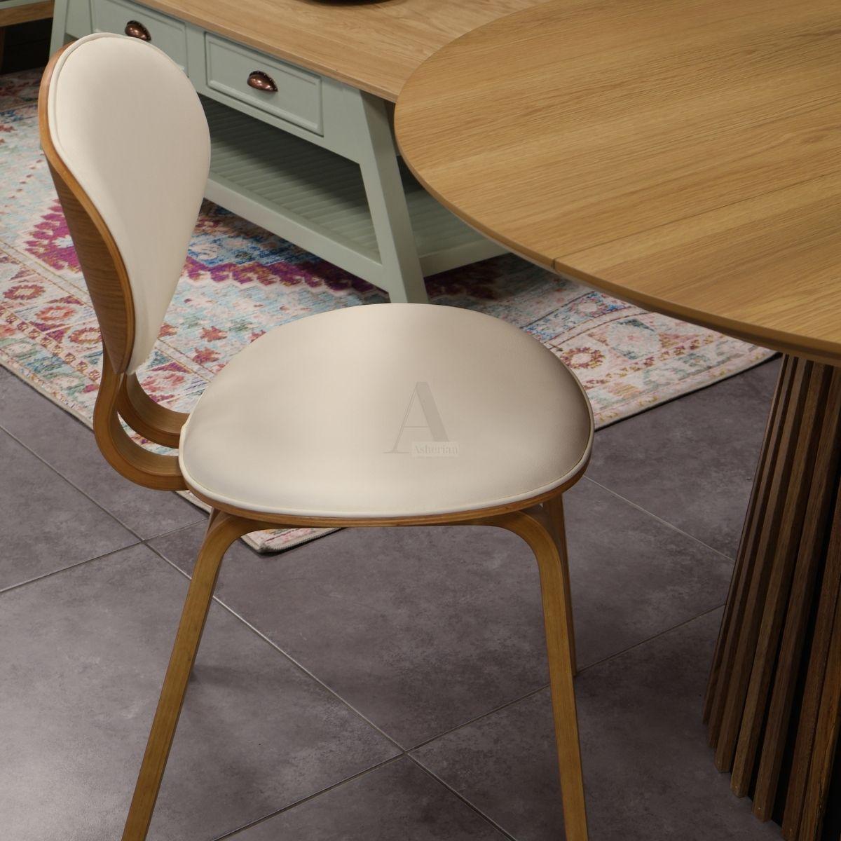 SWIFT | כסא אוכל מעץ מלא בעיצוב בוהו שיק