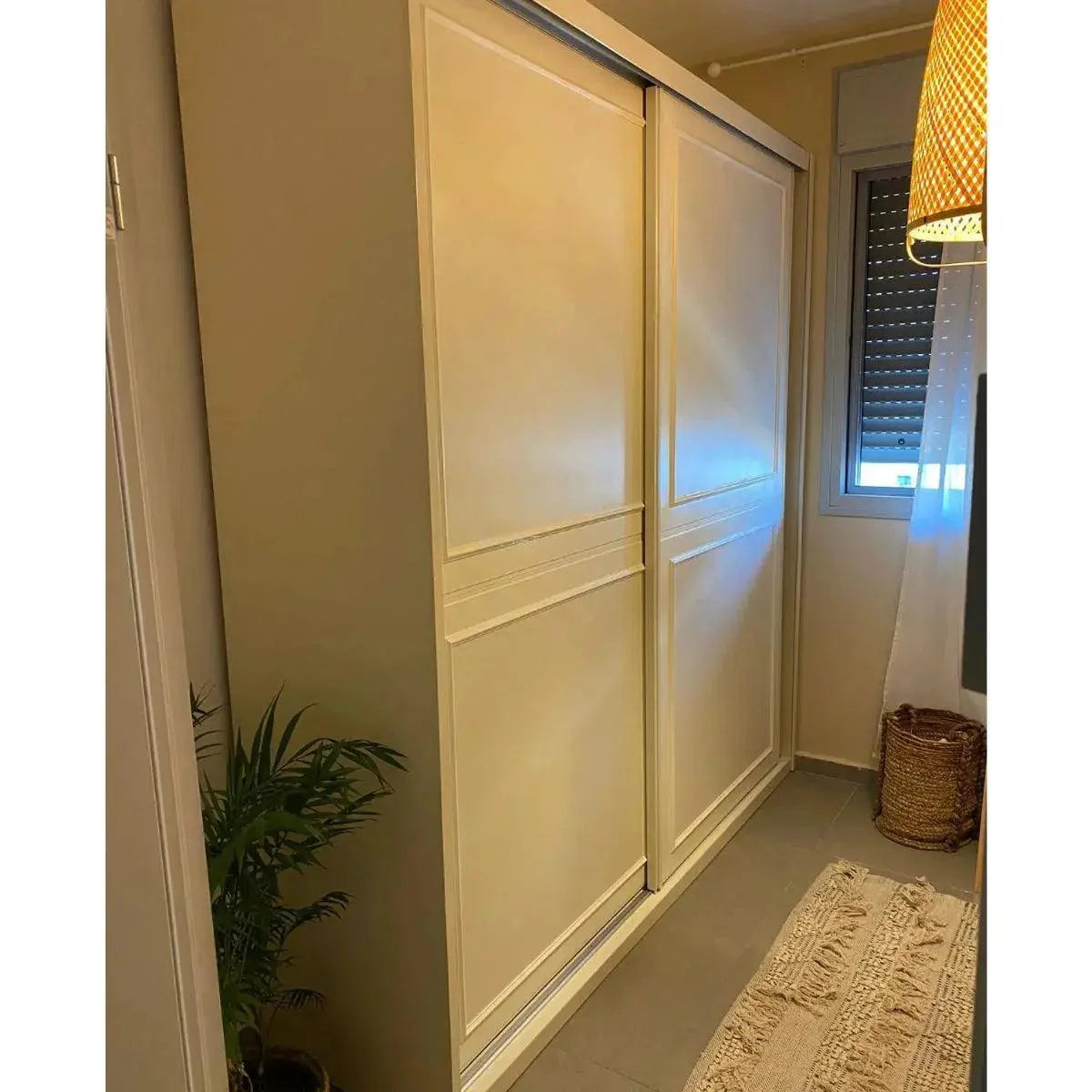 ARYA | ארון הזזה כפרי עם 2 דלתות מסגרת ייחודית -    - אשריאן | ASHERIAN