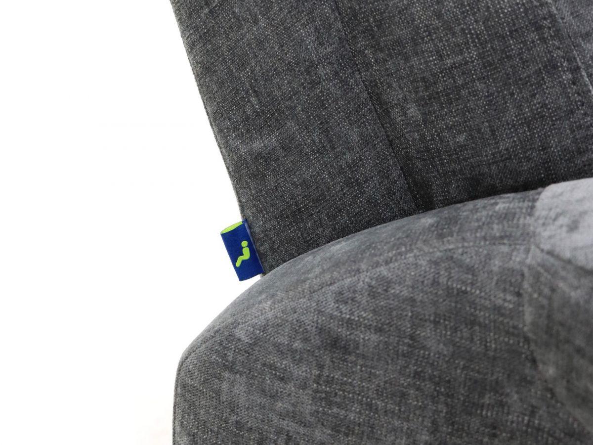 BERLIN | כורסת טלוויזיה מבד בעיצוב מחבק ד״ר גב -    - אשריאן | ASHERIAN