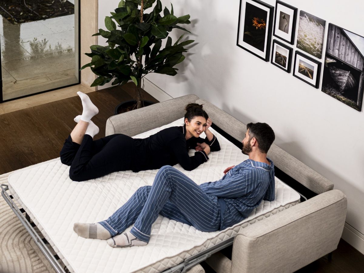 BOUTIQUE DR-GAV | ספה מעוצבת נפתחת למיטה - ד״ר גב