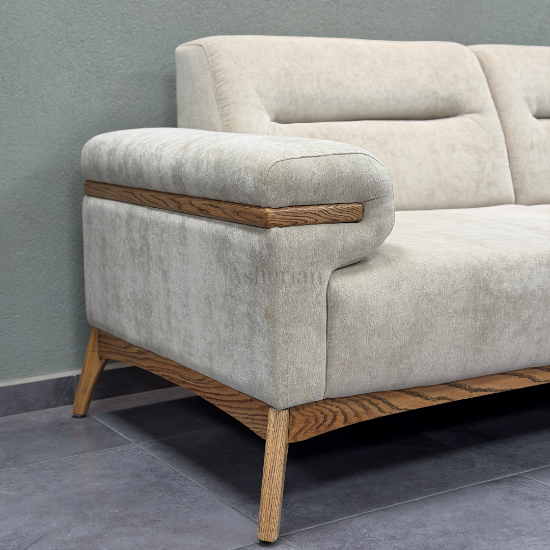 LIMA | ספה מפנקת לסלון עם הטבעת עץ ייחודית - תלת מושבית