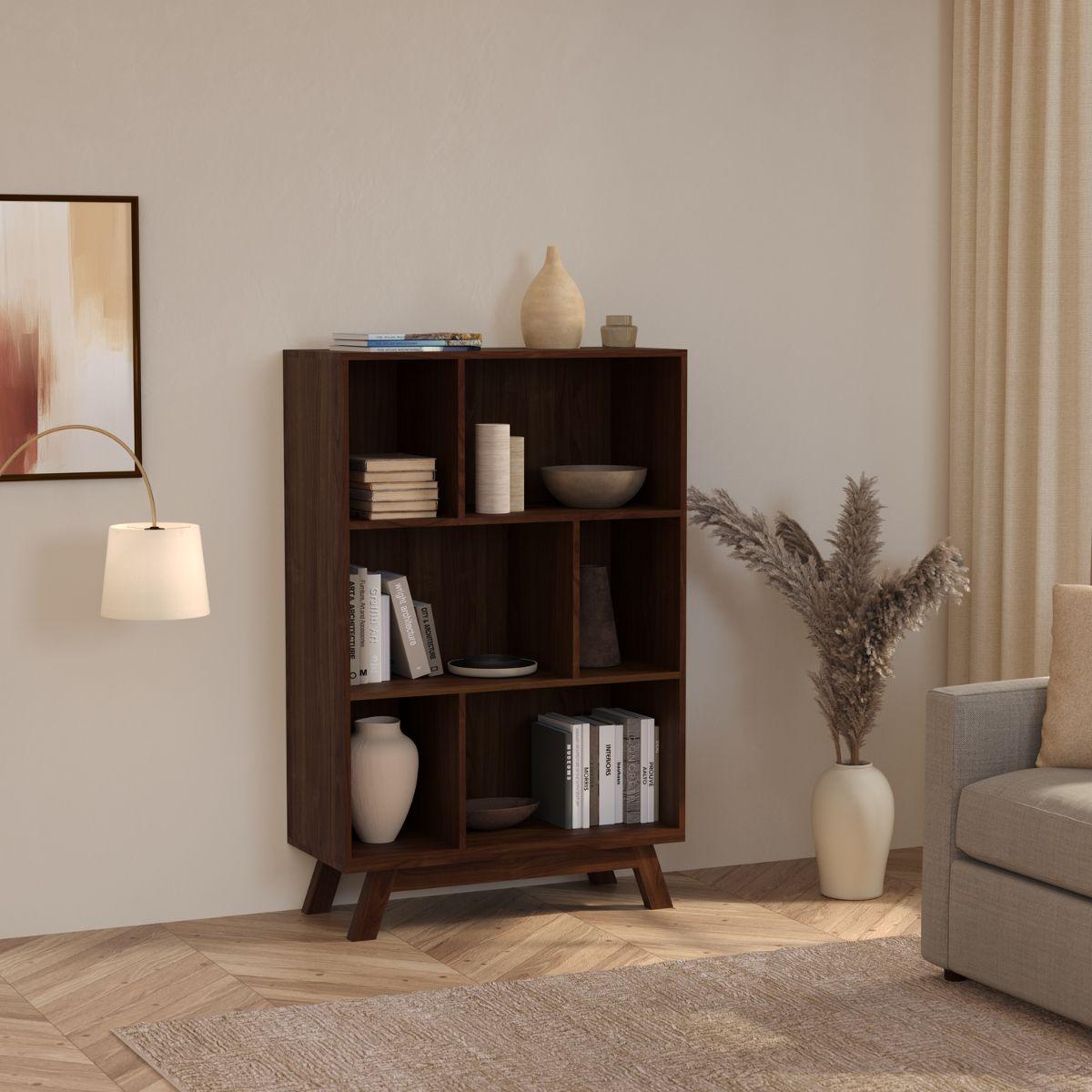 LINN | יחידת מדפים נמוכה א-סימטרית מפורניר עץ - 90 ס״מ