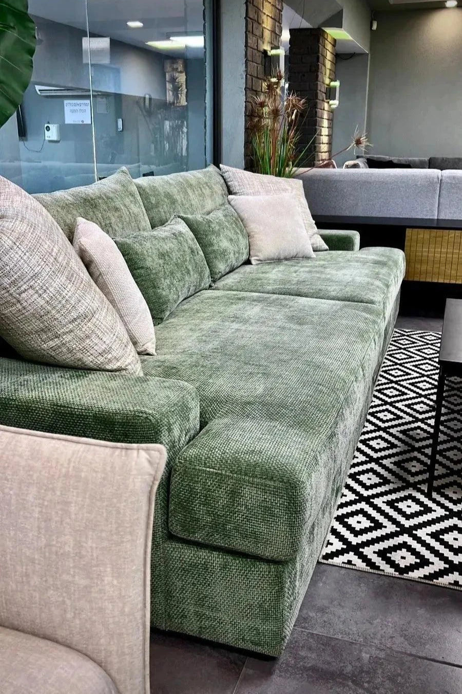 LOFT | ספת רביצה בעיצוב אורבני מפנקת במיוחד -    - אשריאן | ASHERIAN