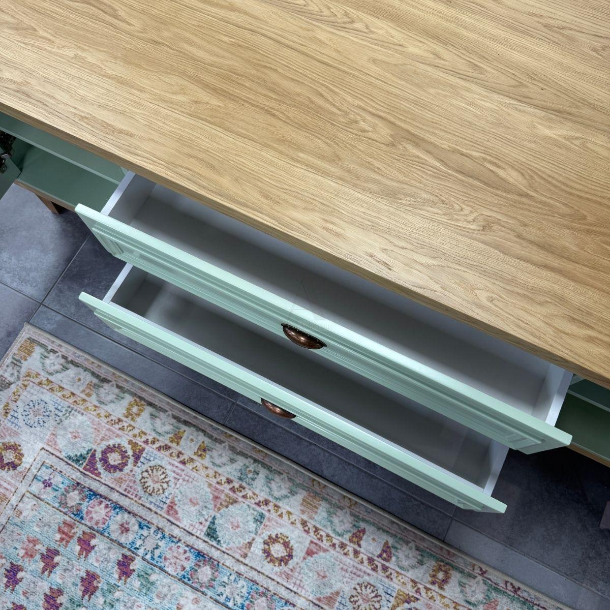 LUIZ | מזנון טלוויזיה כפרי עם חזית עץ מעוצבת ורגלי מלא