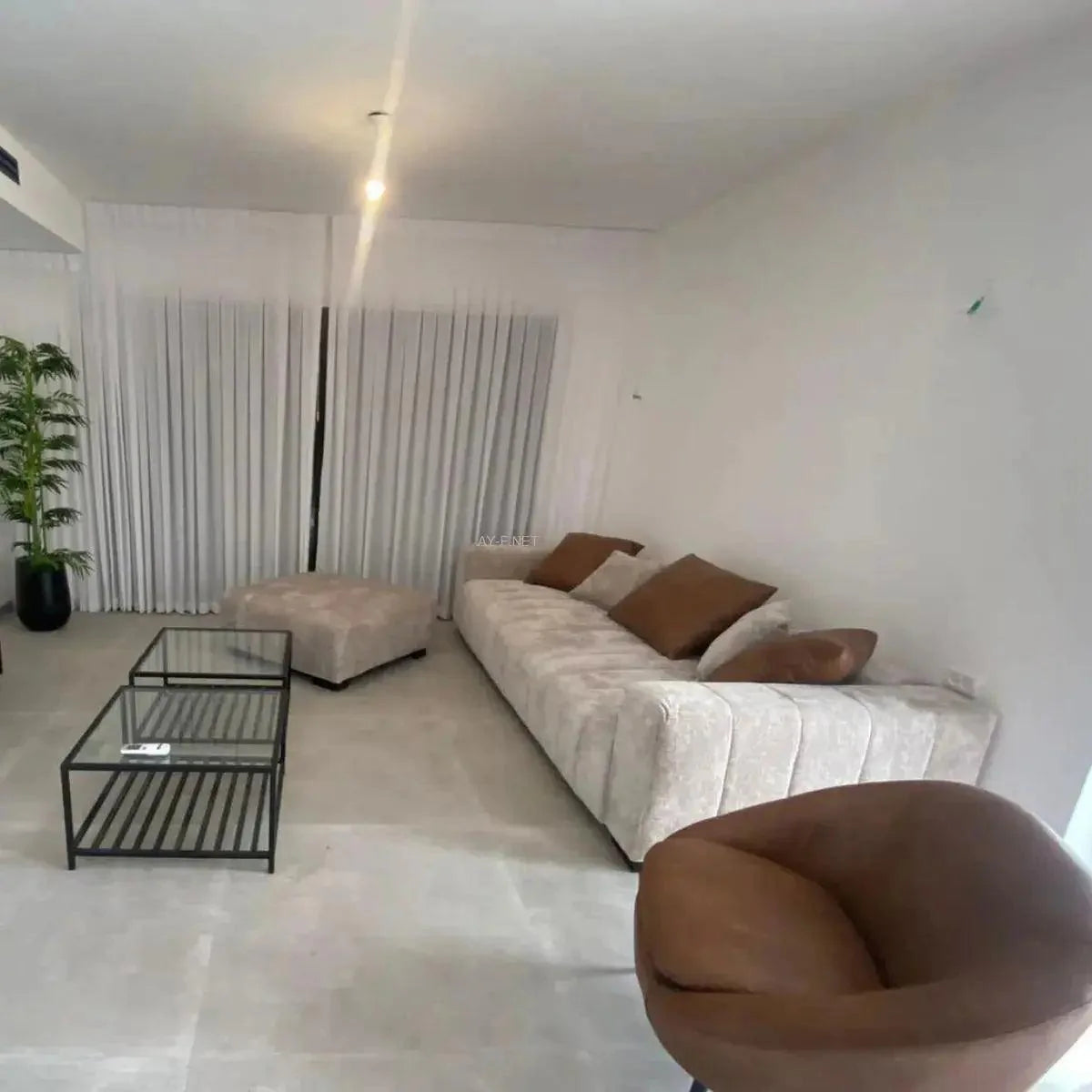 MERLOT | ספת רביצה בעיצוב יוקרתי לסלון -    - אשריאן | ASHERIAN