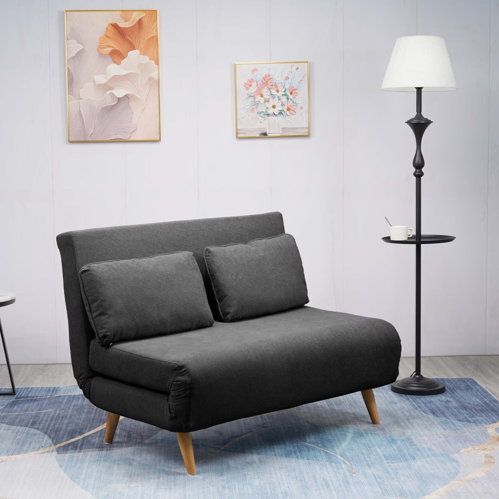 NINA DUO | ספה דו מושבית נפתחת למיטה עם רגלי עץ