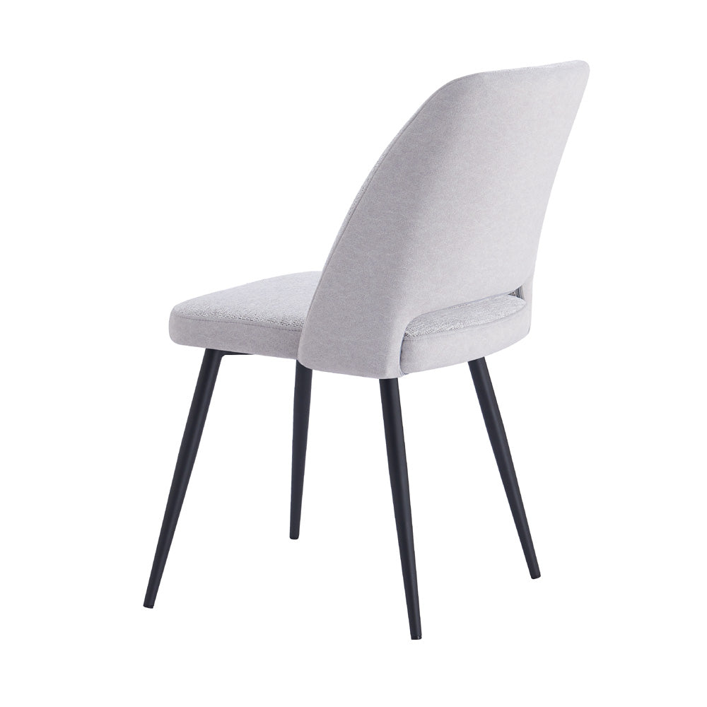 EDGE | כסא אוכל מרופד בעיצוב מינימליסטי נקי