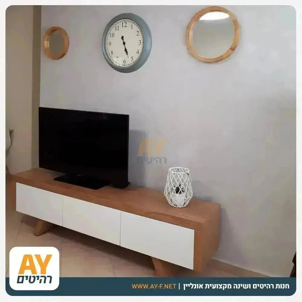 REGEV | מזנון לסלון במראה נקי עם רגלי עץ מיוחדות -    - אשריאן | ASHERIAN