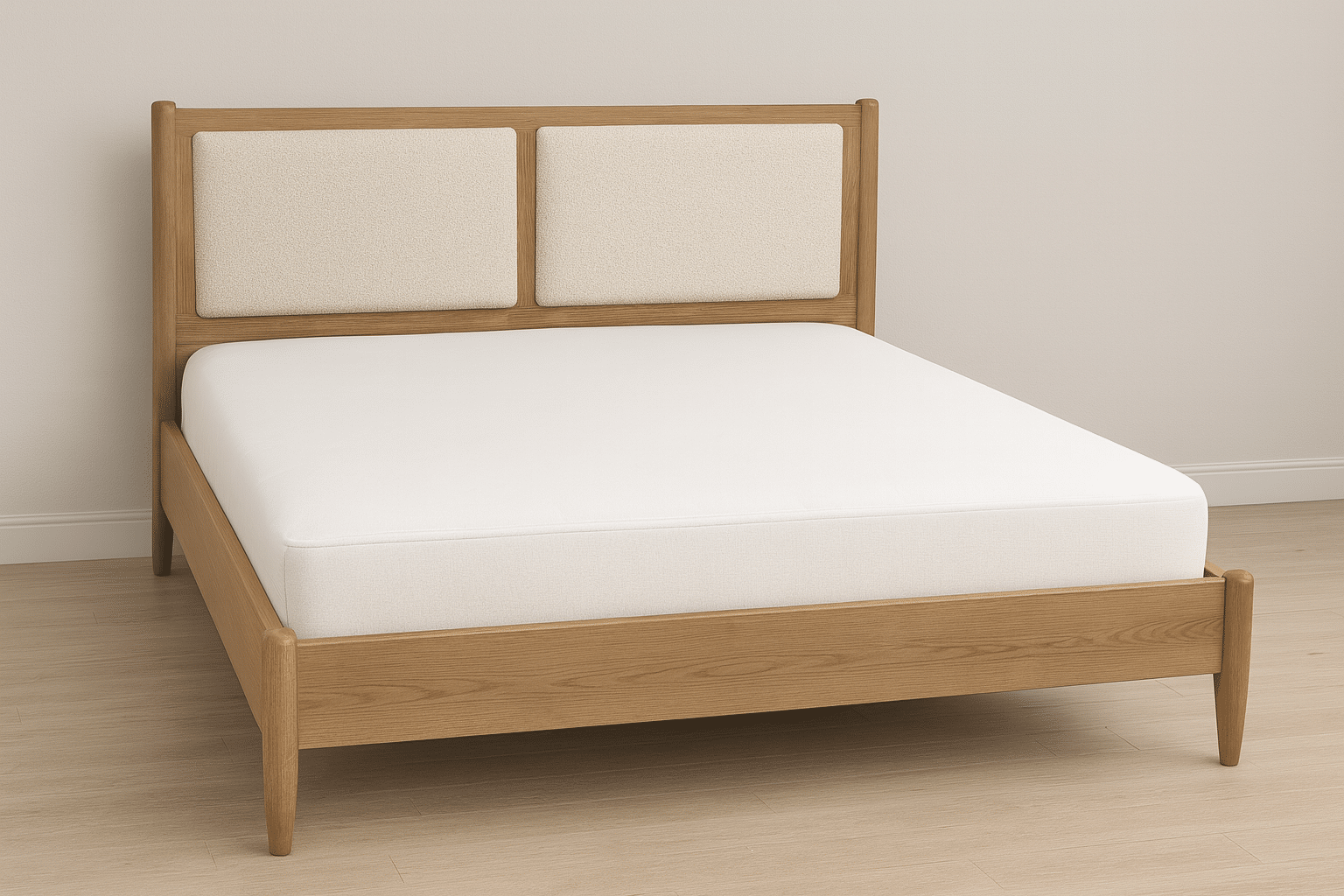 VEGA | מיטת עץ מלא בעיצוב בוהו שיק עם ראש מרופד - מיטה זוגית