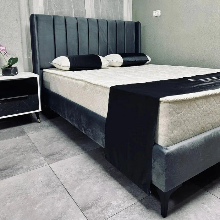 MYKONOS | מיטה זוגית מרופדת עם תיפורים בעיצוב קלאסי - אשריאן | ASHERIAN